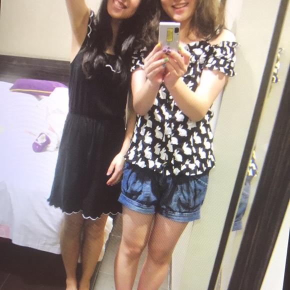 Top - Picture 3 of 4